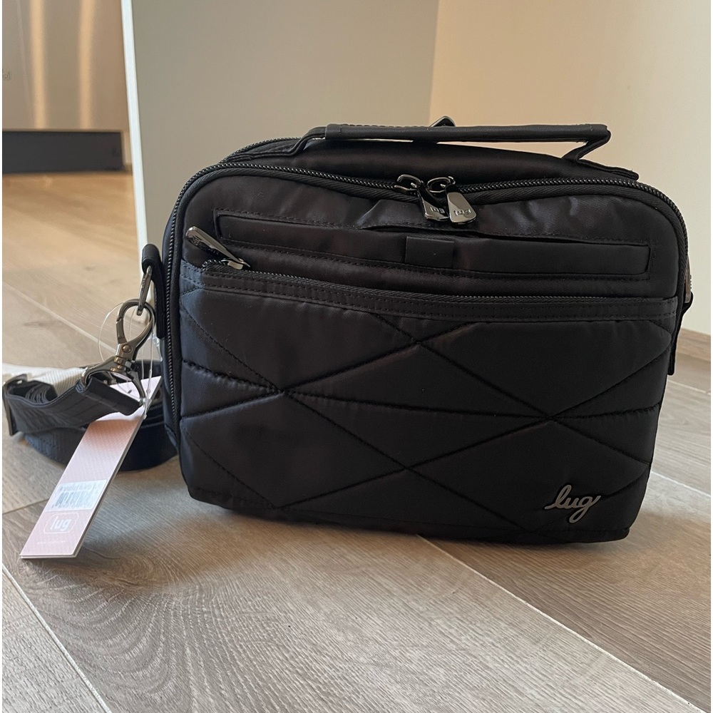 NWT Lug Roundabout XL in midnight black
